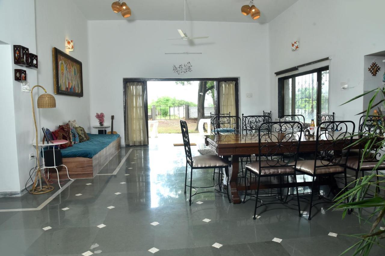 Whispering Woods Villa And Eco Farms Lonavala Extérieur photo